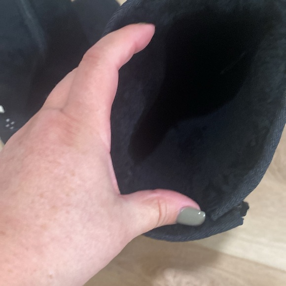 Women’s UGG Joplin 5544 Suede Black Studded Boots. Size 10. NWOT. No box - Picture 6 of 12